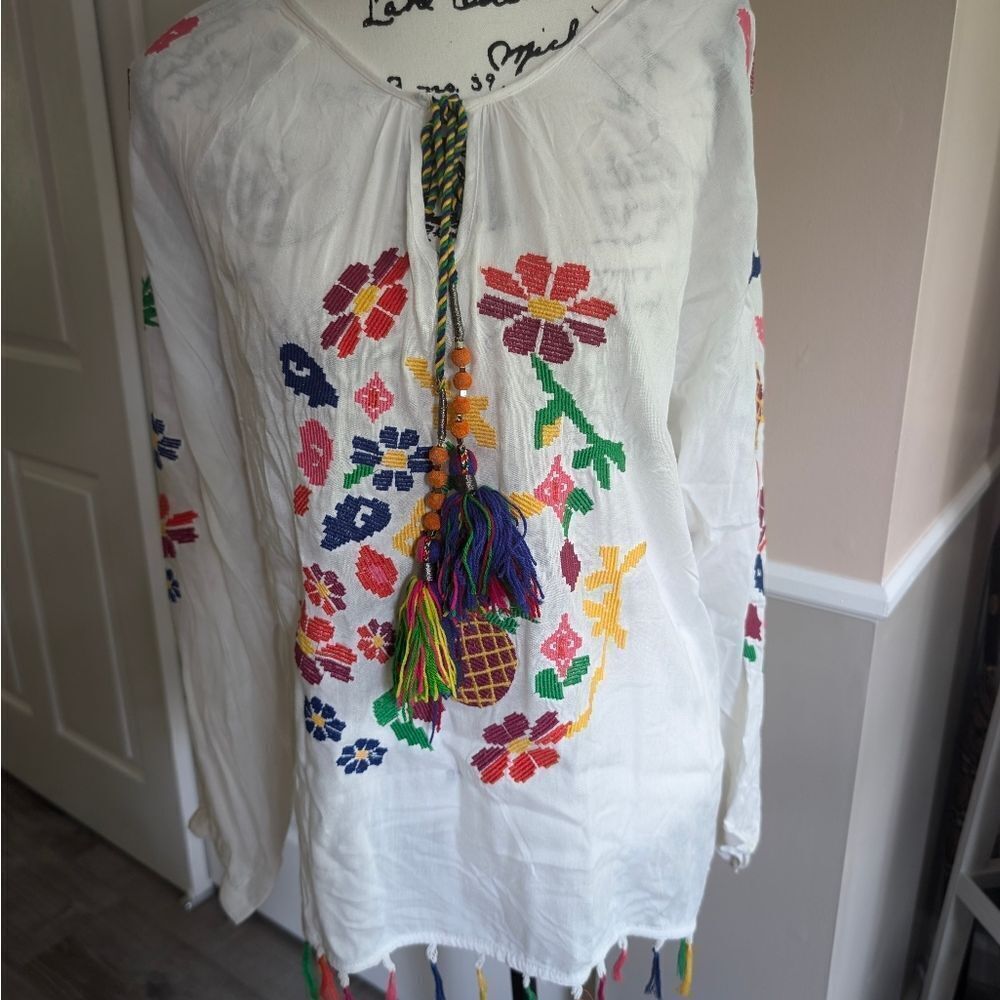 NWT Letarte embroidered top